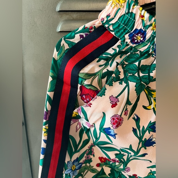 Floral Set - Picture 7 of 12